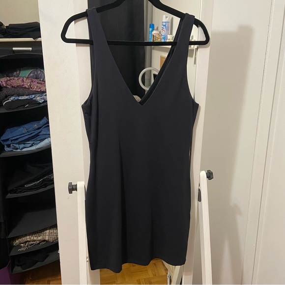 Babaton Black Dress - Picture 2 of 3